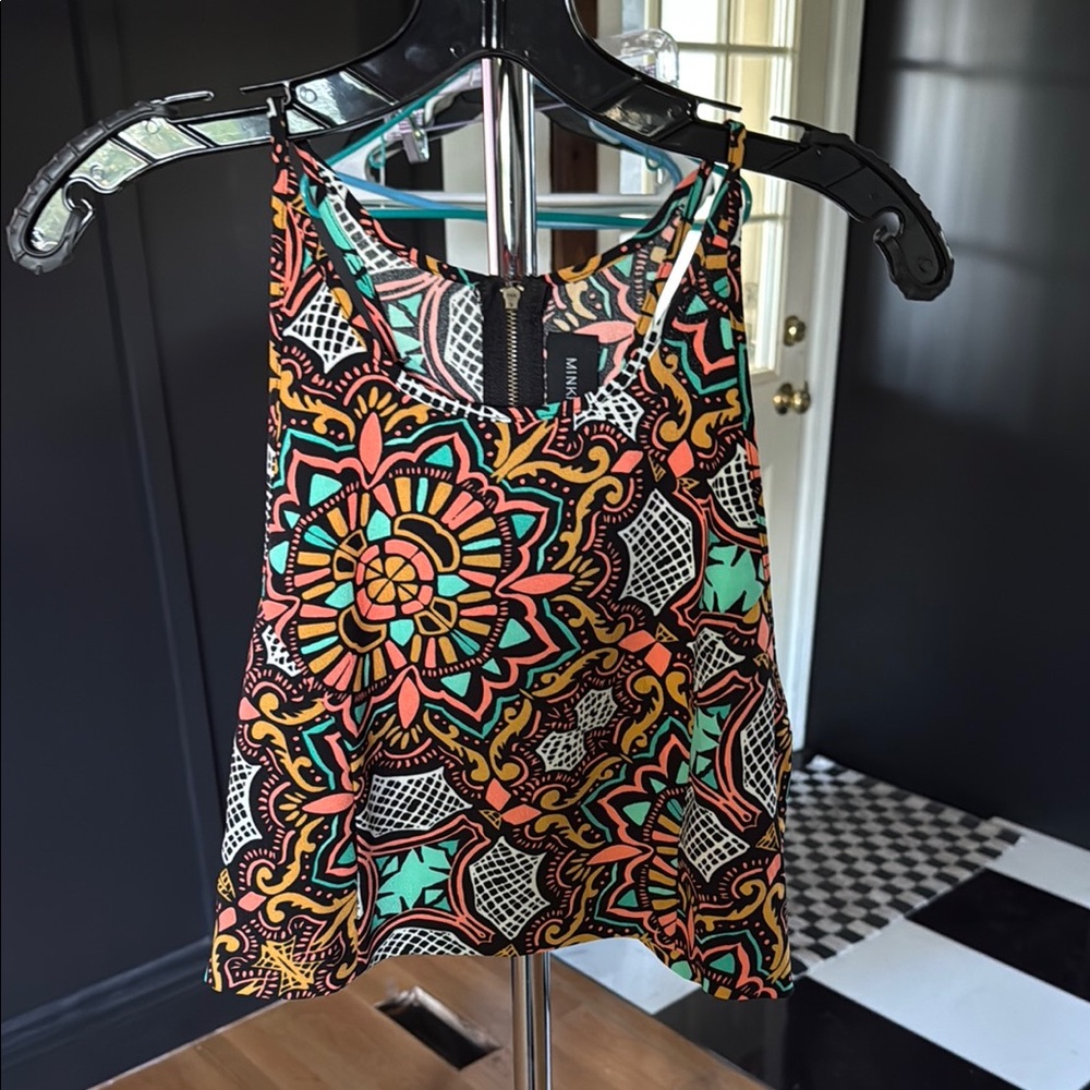 Vibrant Color Graphic Crop Tank Top